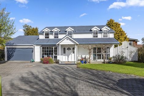 Photo of property in 112 Epuni Street, Epuni, Lower Hutt, 5011