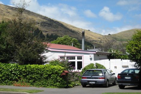 Photo of property in 8 Campbell Street, Sumner, Christchurch, 8081