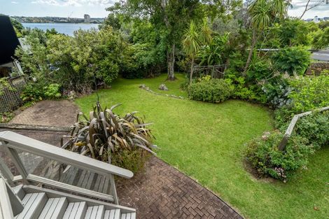 Photo of property in 316 Hurstmere Road, Takapuna, Auckland, 0622