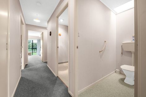 Photo of property in 93 Grosvenor Gardens, Flagstaff, Hamilton, 3210