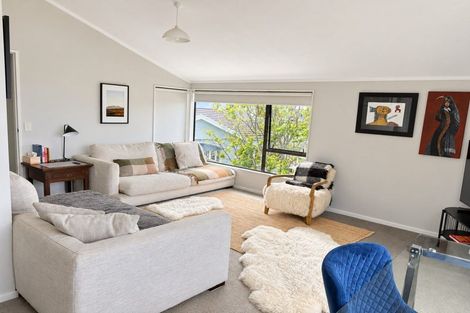 Photo of property in 5 Vella Street, Titahi Bay, Porirua, 5022
