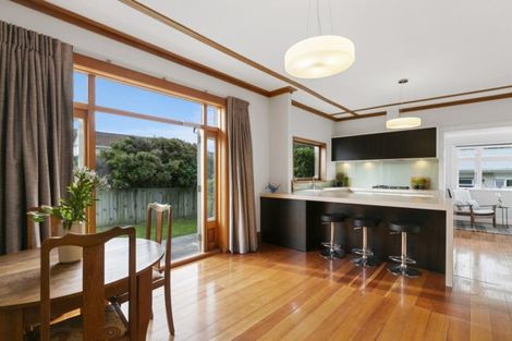 Photo of property in 173 Derwent Street, Island Bay, Wellington, 6023