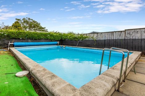 Photo of property in 4 Kohe Place, Inglewood, 4330