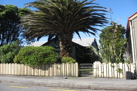 Photo of property in 28-30 Revell Street, Hokitika, 7810
