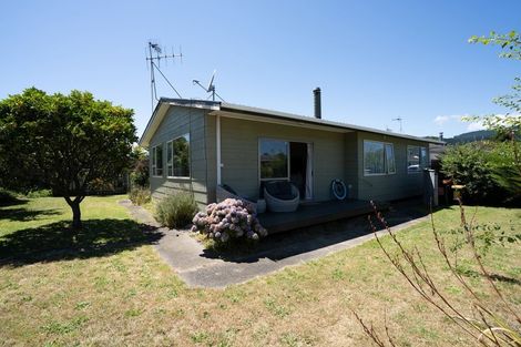 Photo of property in 2a Elder Grove, Paraparaumu, 5032