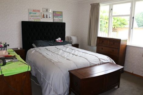 Photo of property in 4-6 Kittyhawk Row, Bulls, 4818