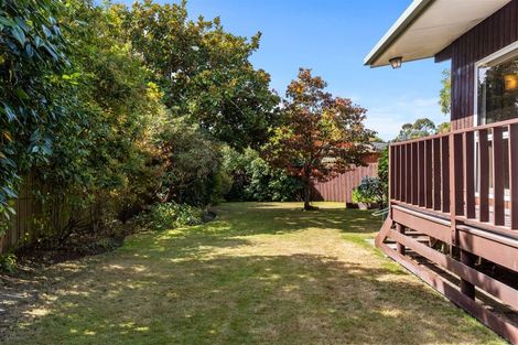 Photo of property in 10 Stormont Place, Avonhead, Christchurch, 8042