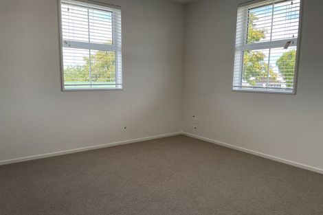 Photo of property in 3/63 Hills Road, Edgeware, Christchurch, 8013