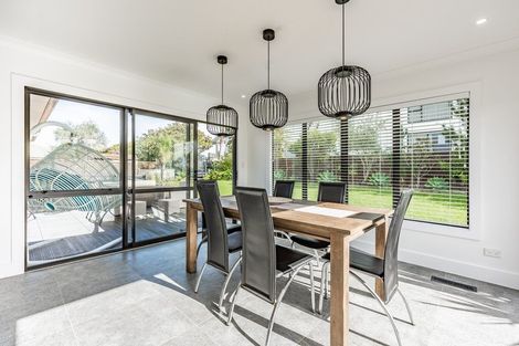 Photo of property in 353 Gulf Harbour Drive, Gulf Harbour, Whangaparaoa, 0930