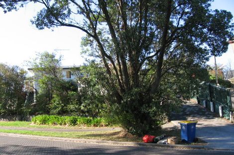 Photo of property in 2/1 Saint Clair Place, Browns Bay, Auckland, 0630