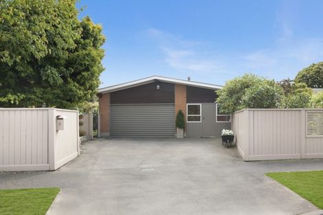 Photo of property in 6 Rutherglen Avenue, Ilam, Christchurch, 8041