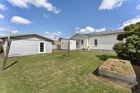Photo of property in 2 Brunswick Road, Aramoho, Whanganui, 4500