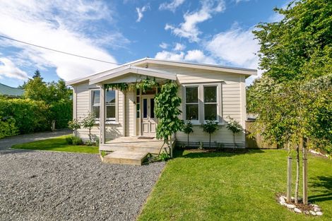 Photo of property in 15 Howard Street, Carterton, 5713