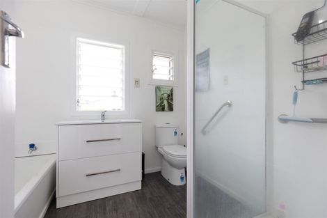 Photo of property in 22 Hall Road, Matua, Tauranga, 3110