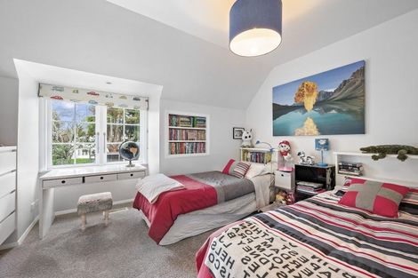 Photo of property in 14 Homewood Avenue, Karori, Wellington, 6012