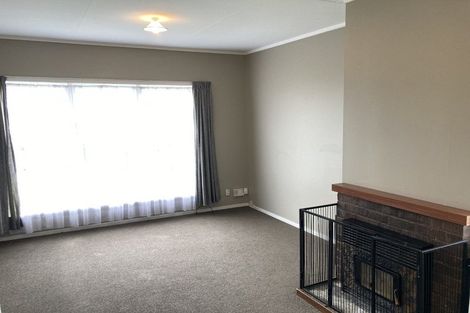 Photo of property in 33 River Road, Masterton, 5810