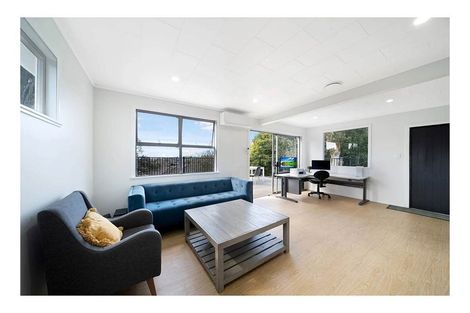 Photo of property in 261 Sturges Road, Henderson, Auckland, 0612