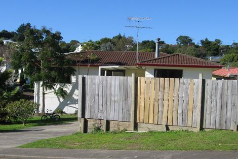 Photo of property in 2 Win Grove, Hatfields Beach, Orewa, 0931