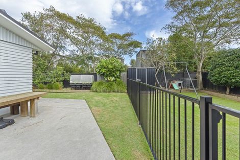 Photo of property in 3 Erica Place, Bell Block, New Plymouth, 4312