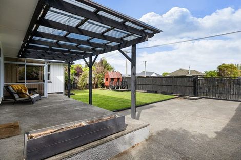Photo of property in 124 Cavendish Road, Casebrook, Christchurch, 8051