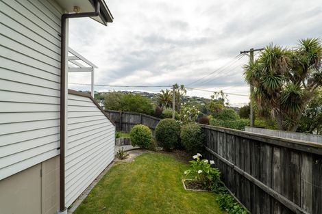 Photo of property in 29 Moncks Spur Road, Redcliffs, Christchurch, 8081