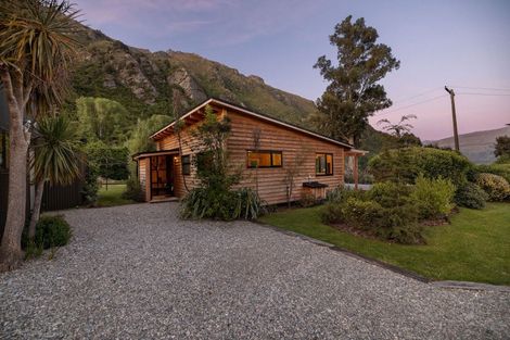 Photo of property in 15 Somerset Street, Kingston, Athol, 9793