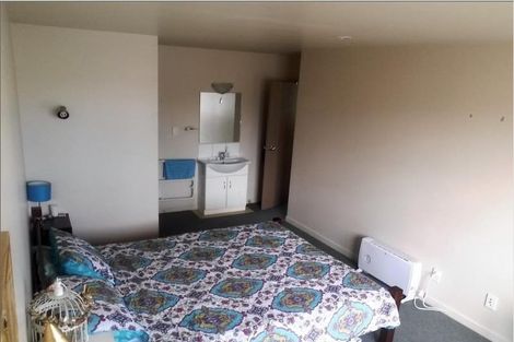 Photo of property in 2/73 Grafton Street, Waltham, Christchurch, 8011