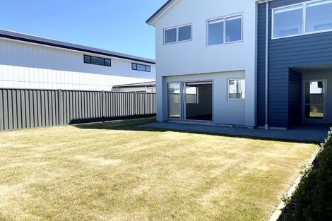 Photo of property in 11 Torea Place, Kenepuru, Porirua, 5022