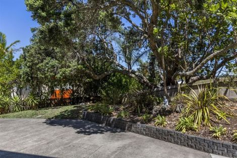 Photo of property in 18 Carento Way, Stanmore Bay, Whangaparaoa, 0932