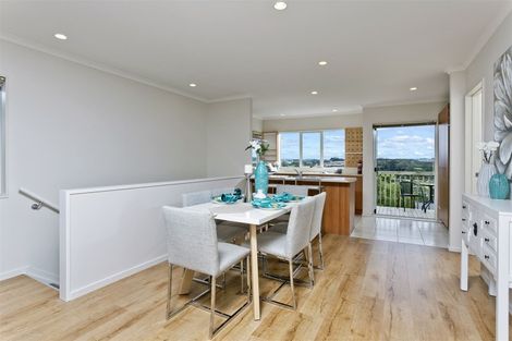 Photo of property in 1/61 The Avenue, Albany, Auckland, 0632