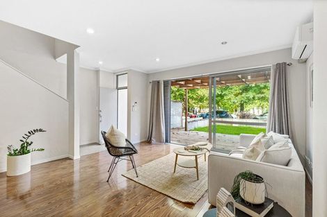 Photo of property in 11 Kauri Drive, Takanini, 2112