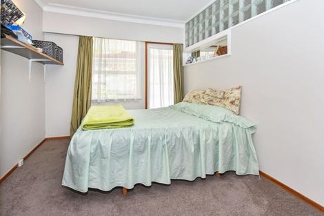 Photo of property in 64 Hill Road, Hillpark, Auckland, 2102