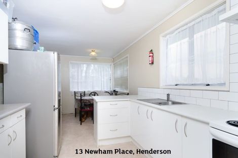 Photo of property in 13 Newham Place, Henderson, Auckland, 0612