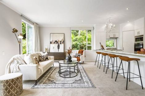 Photo of property in 47 English Oak Drive, Schnapper Rock, Auckland, 0632