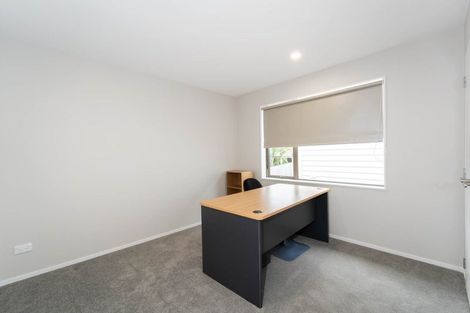 Photo of property in 6a St Catherine Crescent, West Harbour, Auckland, 0618