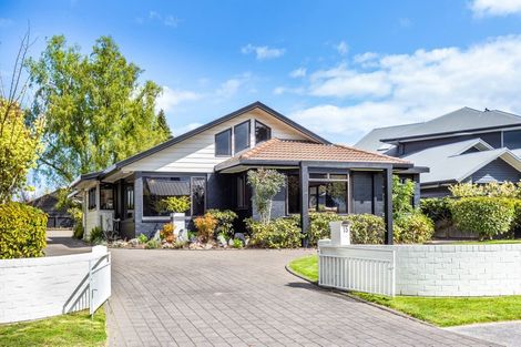 Photo of property in 15 Oregon Drive, Rainbow Point, Taupo, 3330