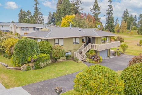 Photo of property in 7 Simmons Road, Taumarunui, 3920