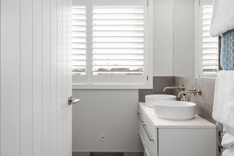 Photo of property in 6 Bureta Road, Otumoetai, Tauranga, 3110