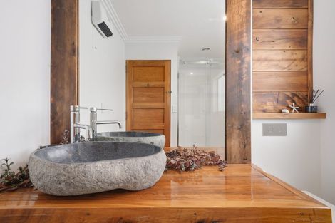 Photo of property in 92 Dunns Avenue, The Pines Beach, 7630