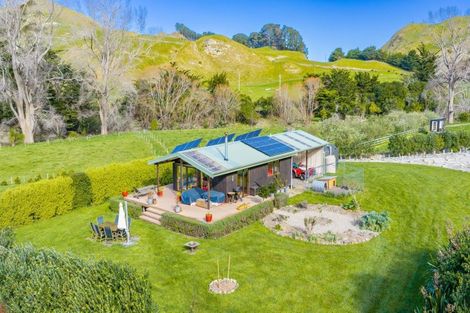 Photo of property in 73 Mangakuri Road, Kairakau, Havelock North, 4295