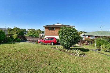 Photo of property in 1/9 Red Beach Road, Red Beach, 0932