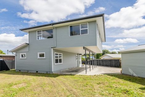 Photo of property in 35 Balmoral Street, Levin, 5510