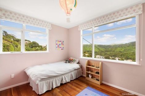 Photo of property in 131 Mairangi Road, Wilton, Wellington, 6012