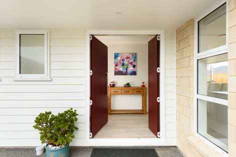 Photo of property in 4 Omapere Lane, Pyes Pa, Tauranga, 3112