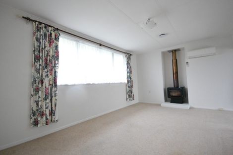 Photo of property in 14 Bledisloe Street, Levin, 5510