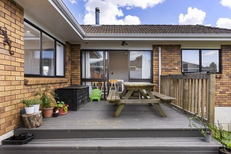 Photo of property in 73 Aberfeldy Avenue, Highland Park, Auckland, 2010