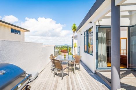 Photo of property in 158 Mokoia Road, Chatswood, Auckland, 0626