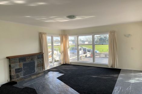 Photo of property in 26 Tiraumea Drive, Pakuranga, Auckland, 2010
