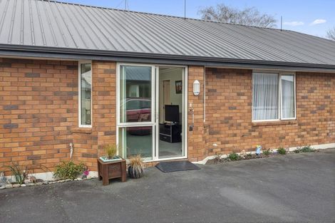 Photo of property in 2/4 Reid Avenue, Mosgiel, 9024