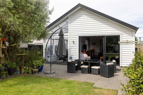 Photo of property in 9 Woodgrove Avenue, North New Brighton, Christchurch, 8083